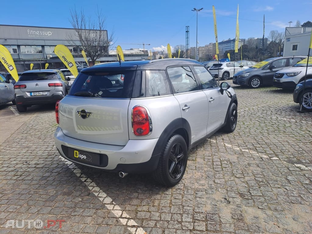 MINI Countryman One D