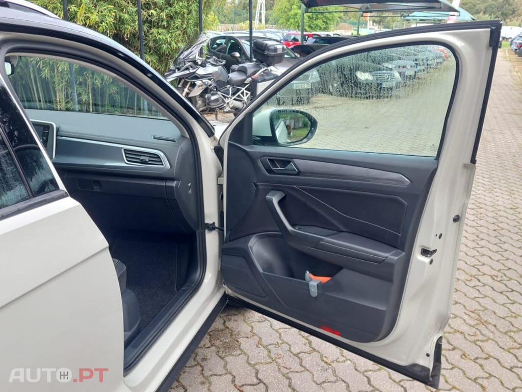 Volkswagen T-Roc 1.0 TSI