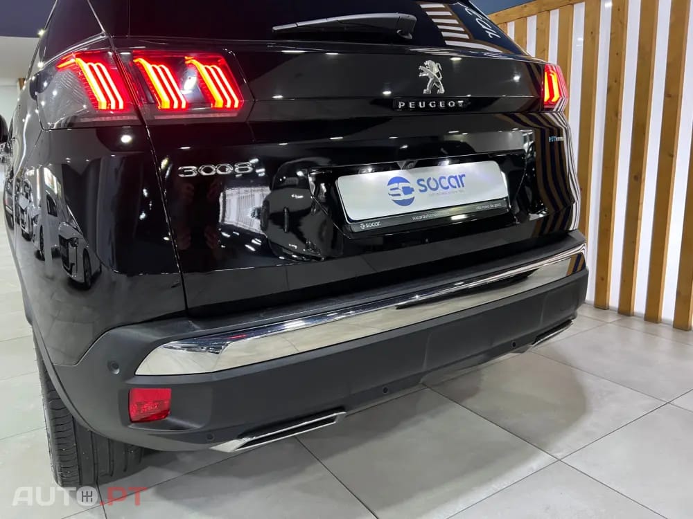 Peugeot 3008 1.6 Hybrid GT Pack e-EAT8