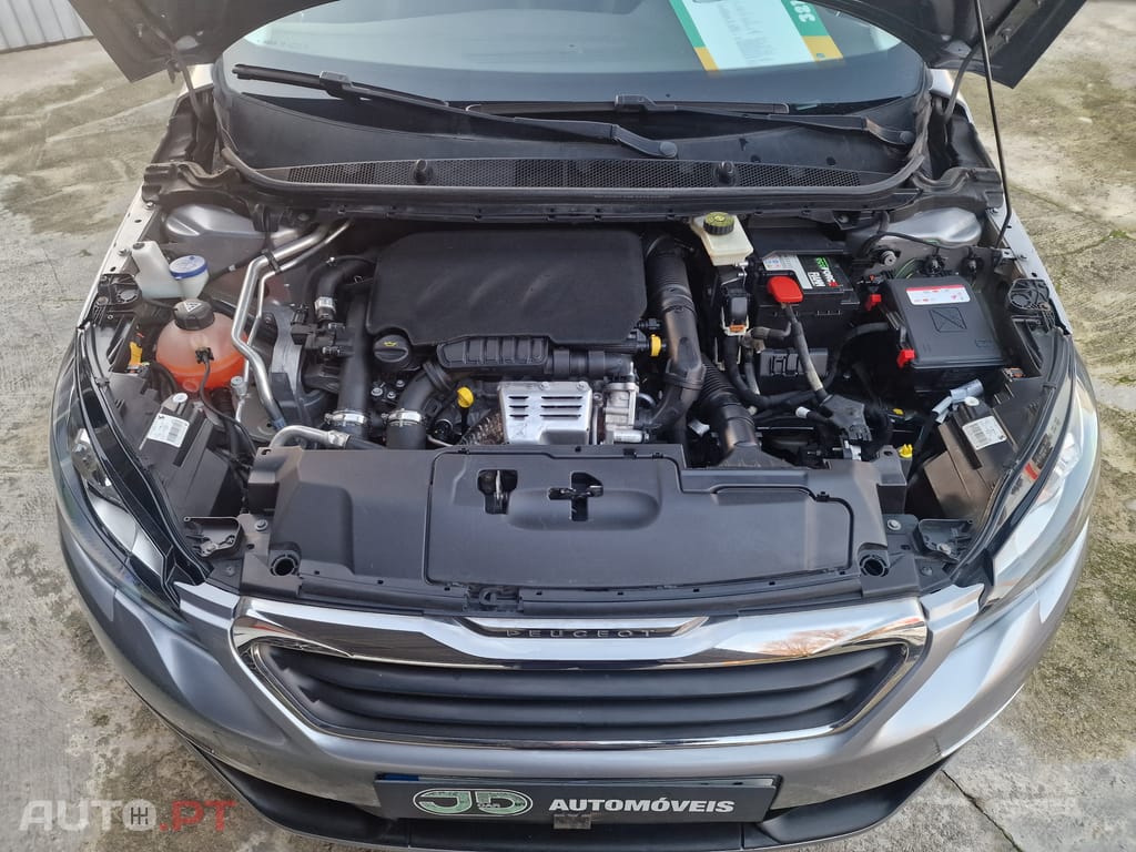 Peugeot 308 1.2T 110cv Style