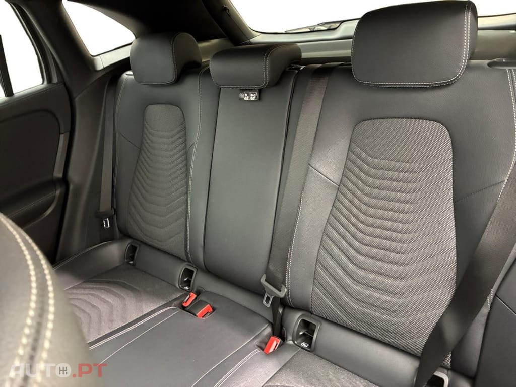 Mercedes-Benz GLA 250 e Business Line DCT