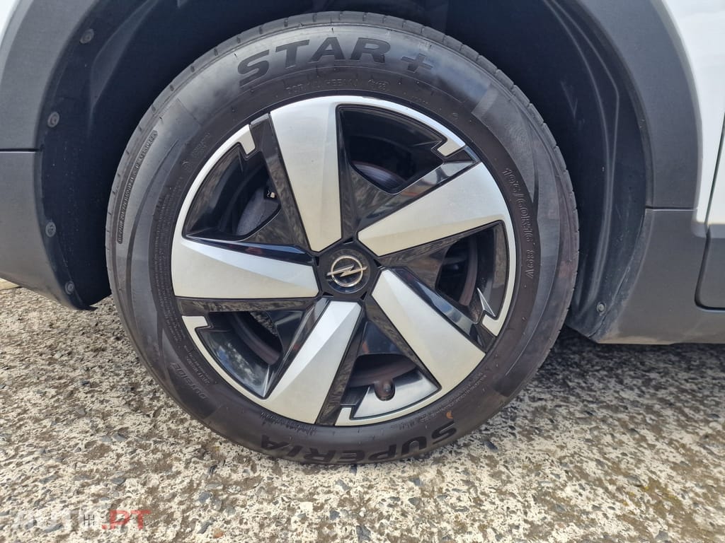 Opel Crossland 1.2 T Elegance