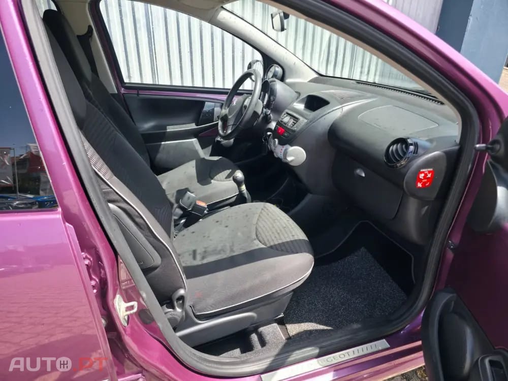 Peugeot 107 1.0 SE Envy