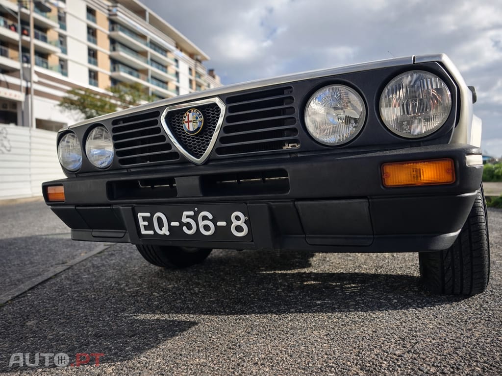 Alfa Romeo Sprint Veloce 1.3