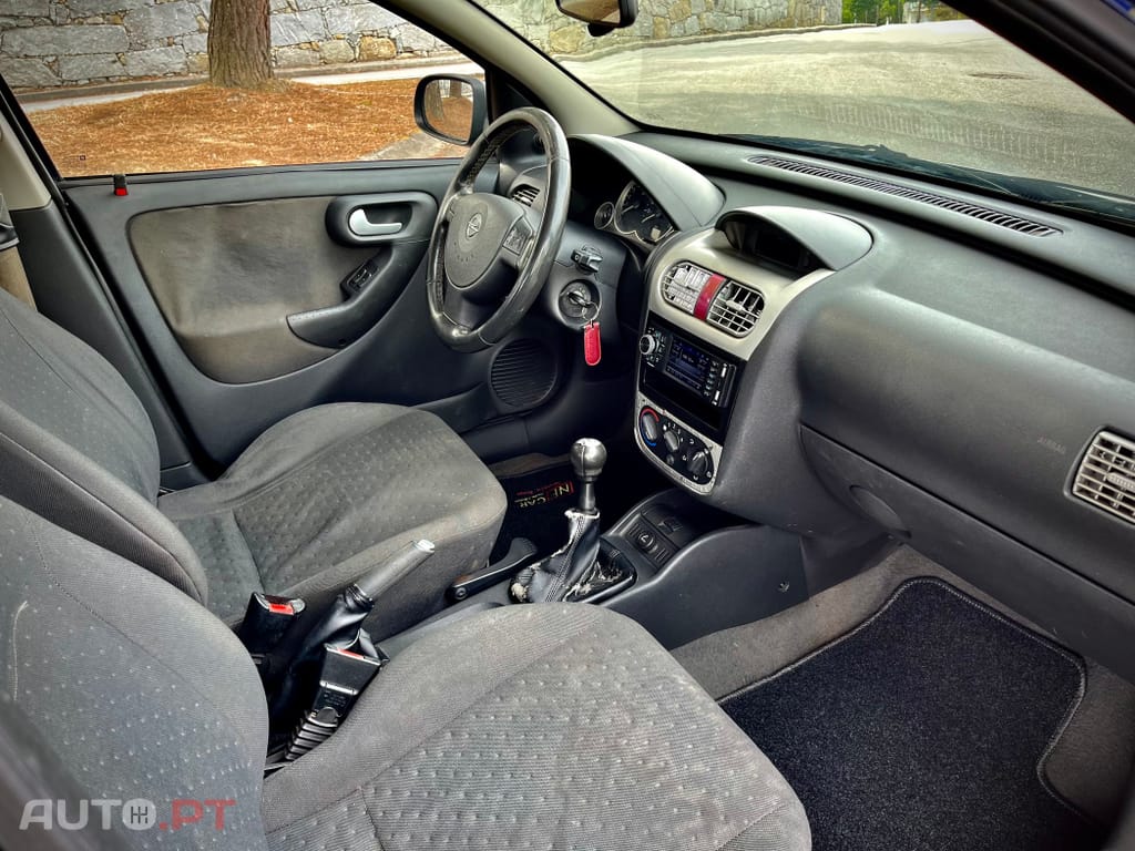 Opel Corsa 1.2 16V N-Joy