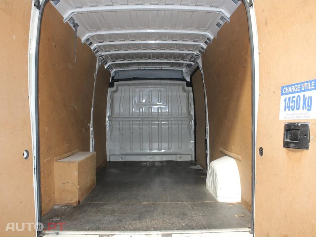 Peugeot Boxer 2.0 BlueHDi 435 L4H2 Asphalt