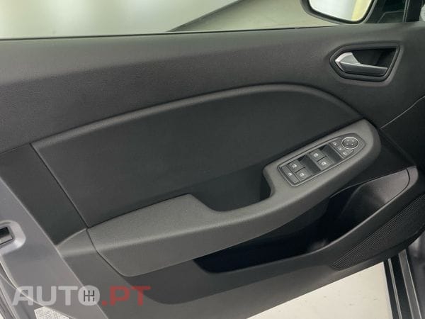 Renault Clio TCe 100 Bi-Fuel Evolution