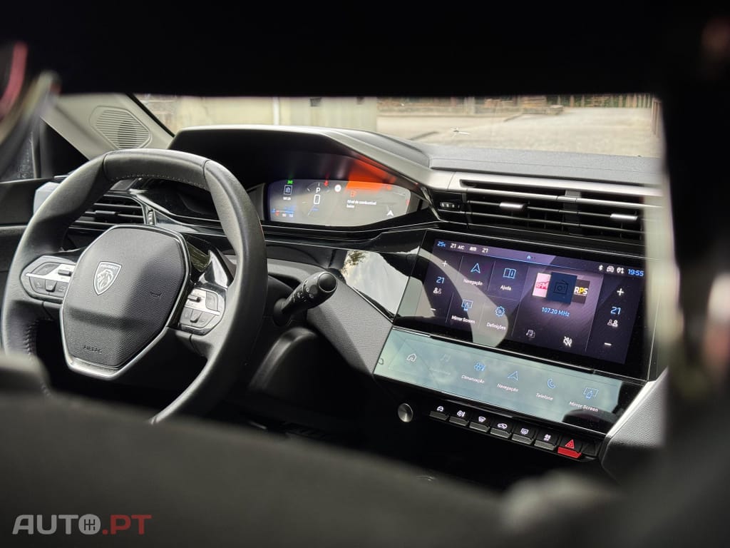 Peugeot 308 1.2 PureTech Allure EAT8