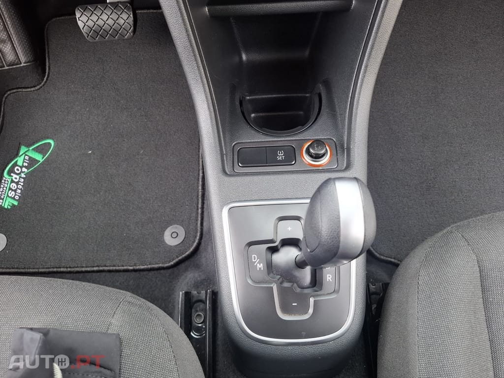 Volkswagen Up! 1.0 Move Caixa Automática