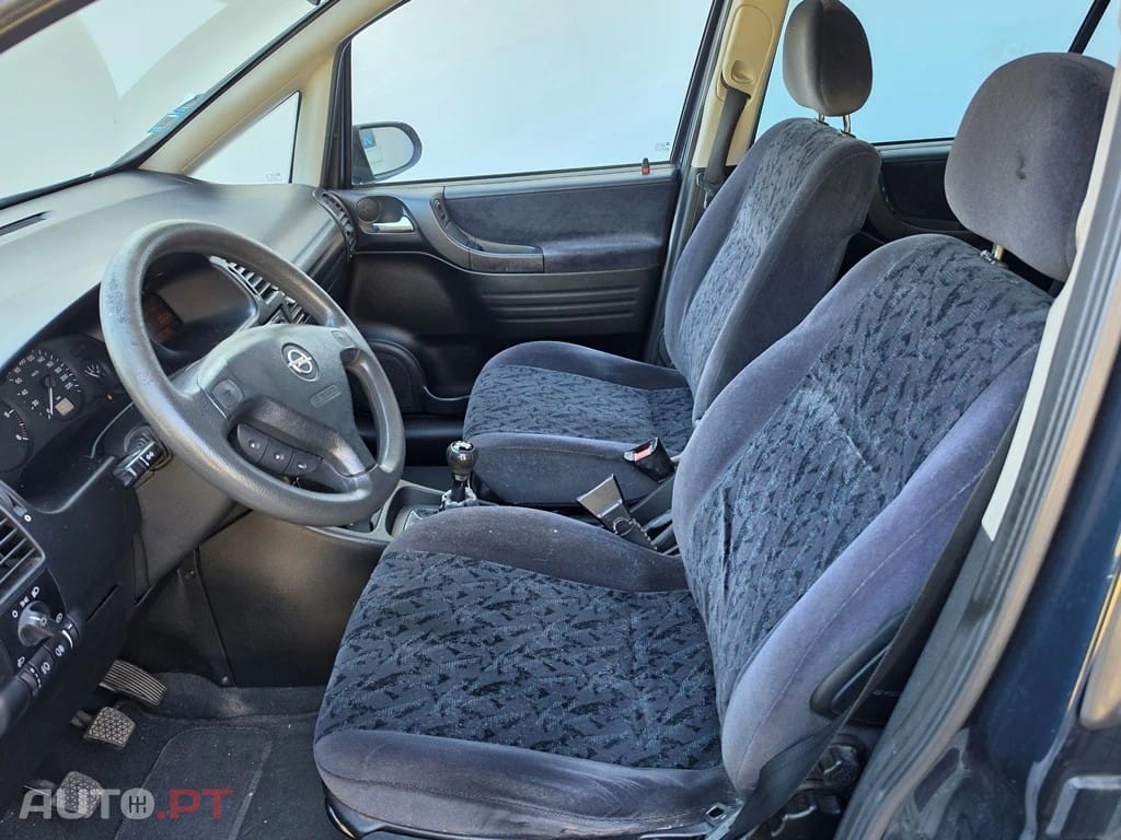 Opel Zafira 2.0 DTi Comfort
