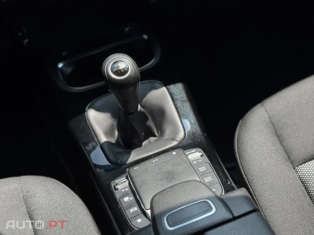 Mercedes-Benz CLA 180 d Shooting Brake Business Solutions