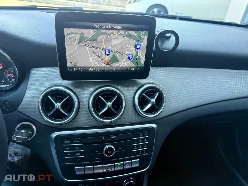 Mercedes-Benz CLA 180 d Urban