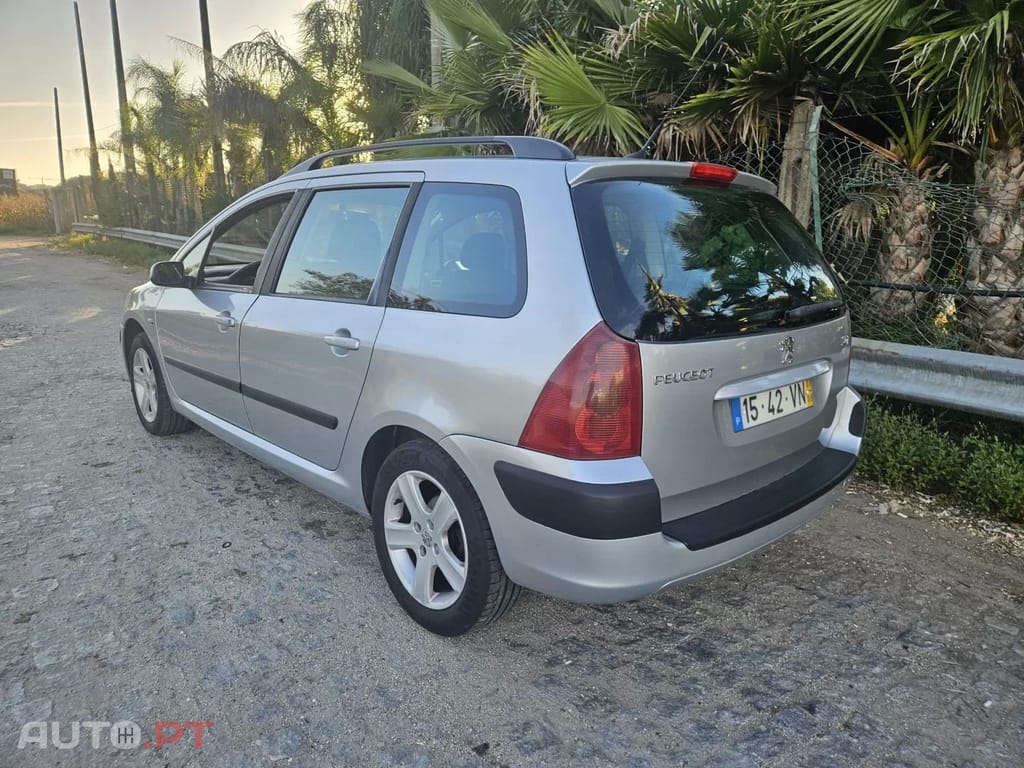 Peugeot 307 SW 2.0 HDi XT Premium