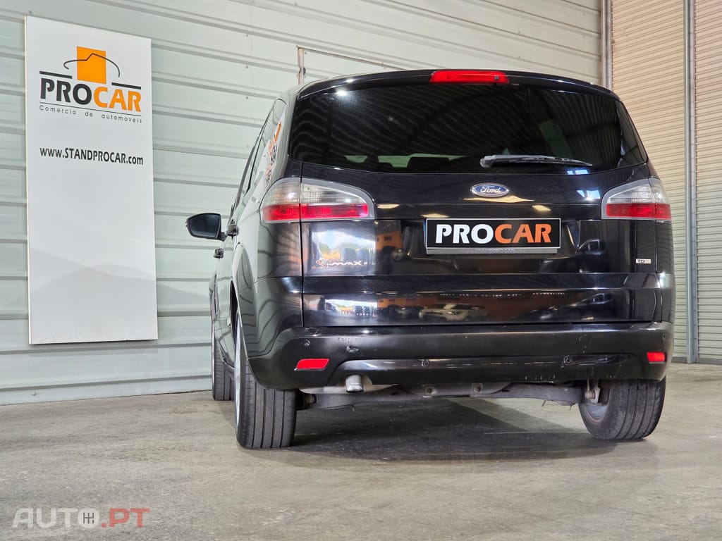 Ford S-Max 2.0 TDCi Titanium 7L