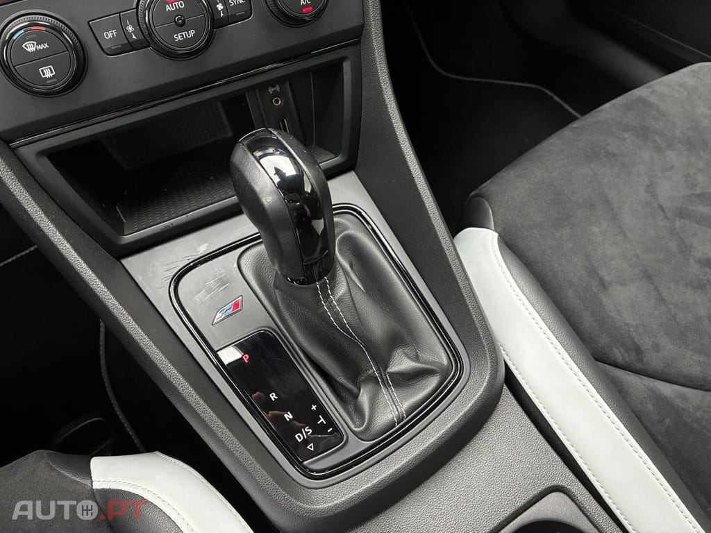 Seat Leon 2.0 TSi Cupra DSG S/S