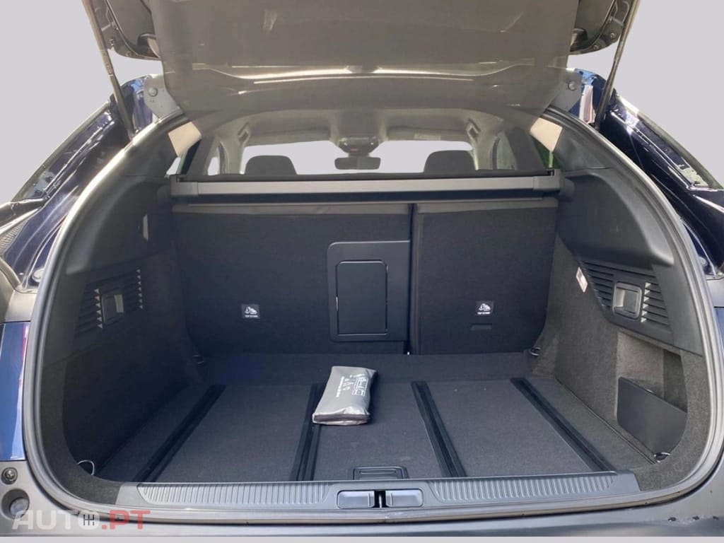 Citroen C5 X Hybrid Plus e-DSC6