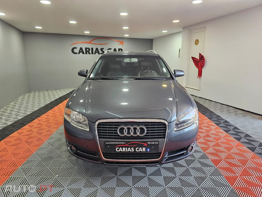 Audi A4 Avant 2.0 TDi S-line