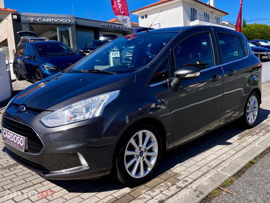 Ford B-Max 1.0 EcoBoost Titanium