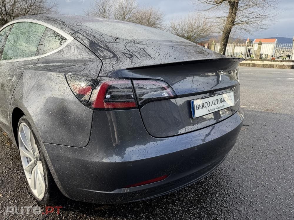 Tesla Model 3 Performance Dual Motor AWD