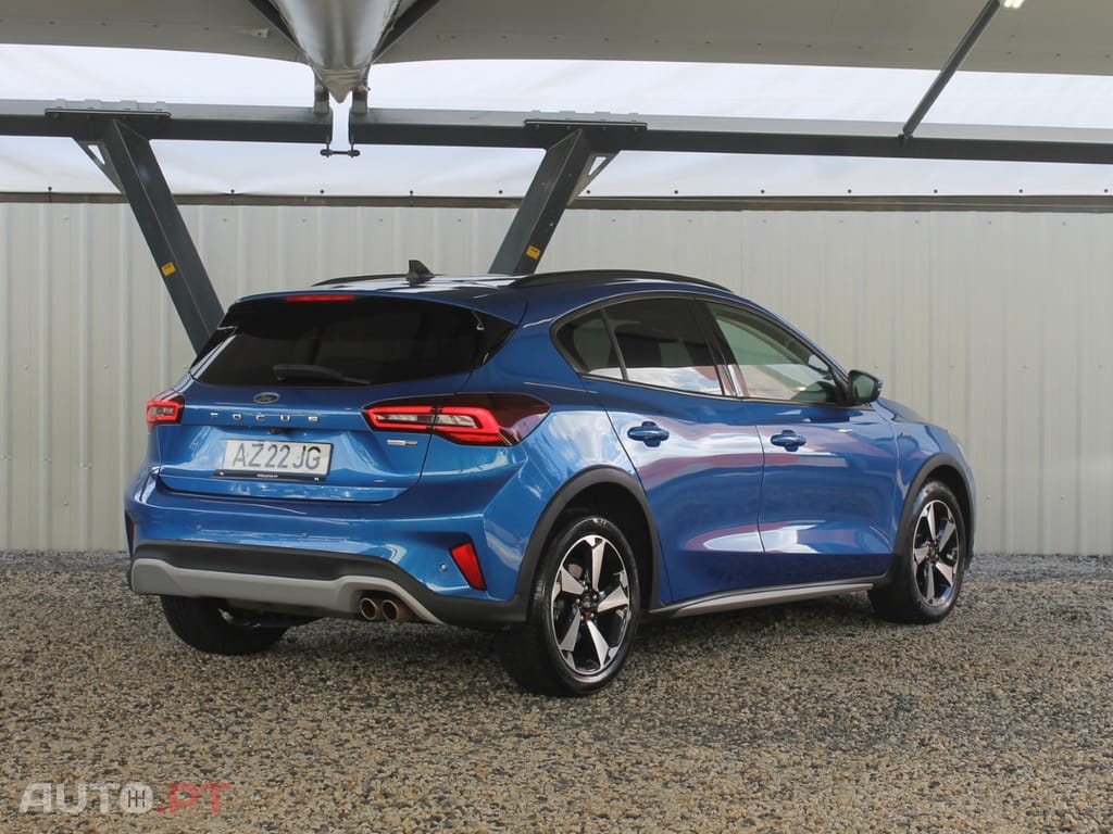 Ford Focus 1.0 EcoBoost MHEV Active X