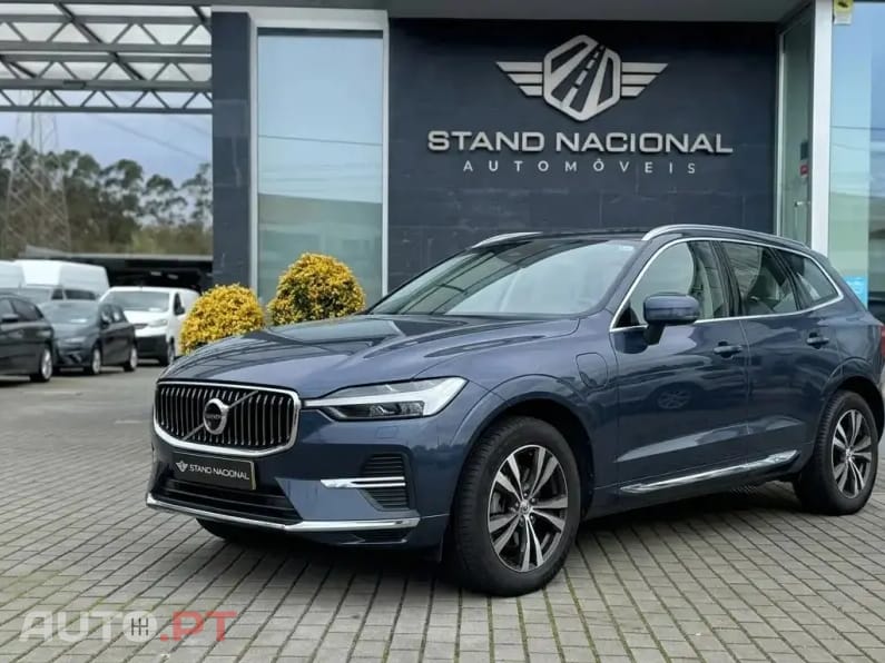 Volvo XC60 2.0 T6 PHEV Core AWD