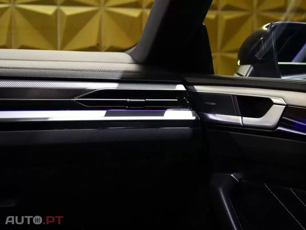 Volkswagen Arteon 2.0 TDI R-Line DSG