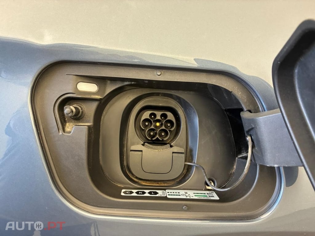 Cupra Tavascan 77 kWh V