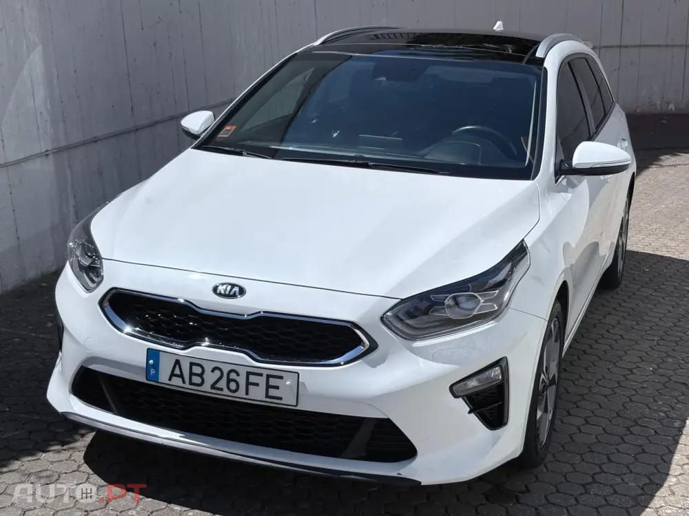 Kia Ceed SW 1.4 T-GDI Drive+SRF 7DCT