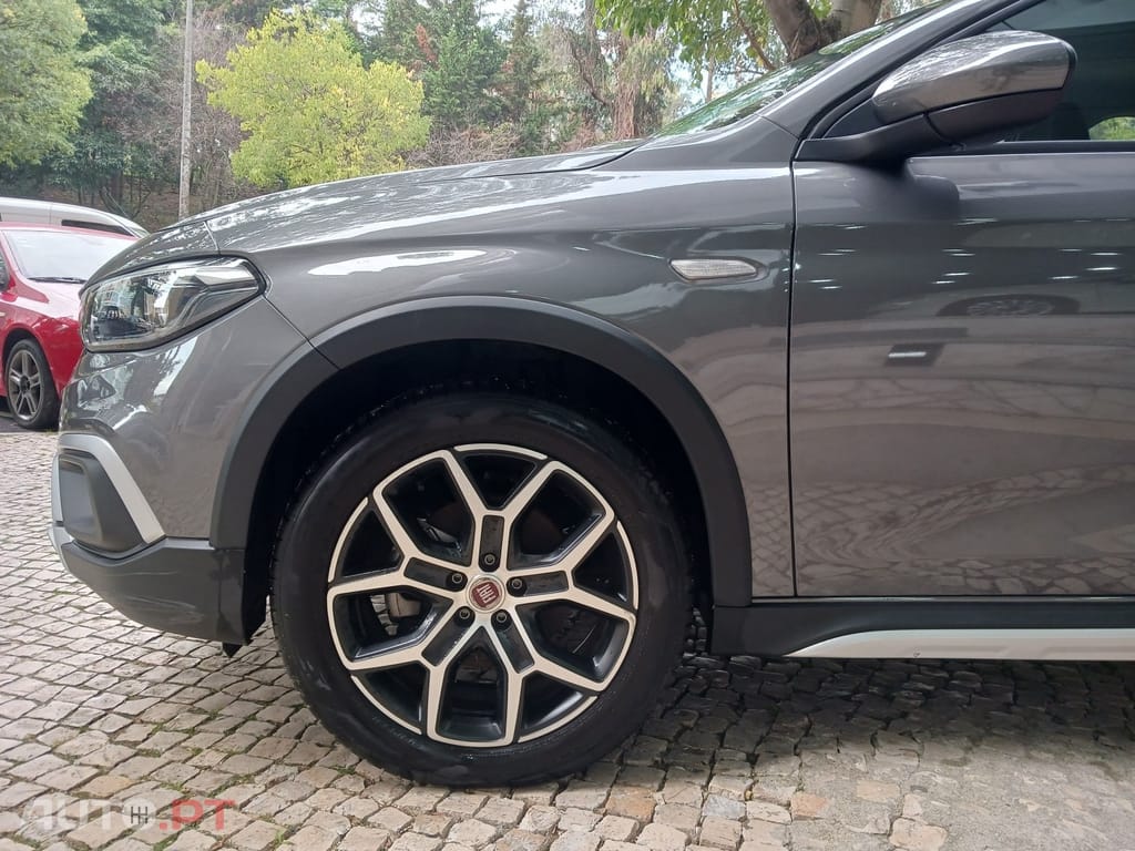 Fiat Tipo 1.0 GSE T3 Cross