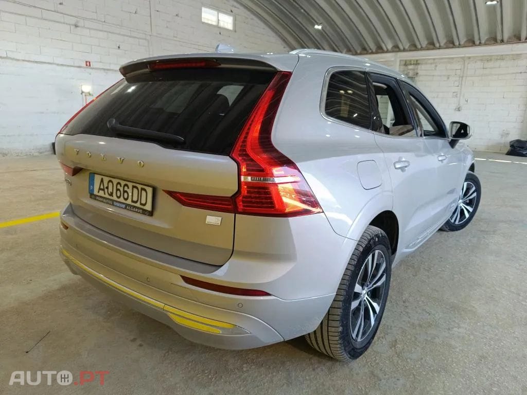 Volvo XC60 2.0 T6 PHEV Inscription Expression AWD