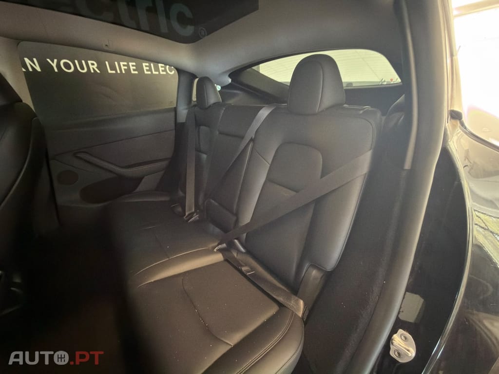Tesla Model Y Tração Traseira
