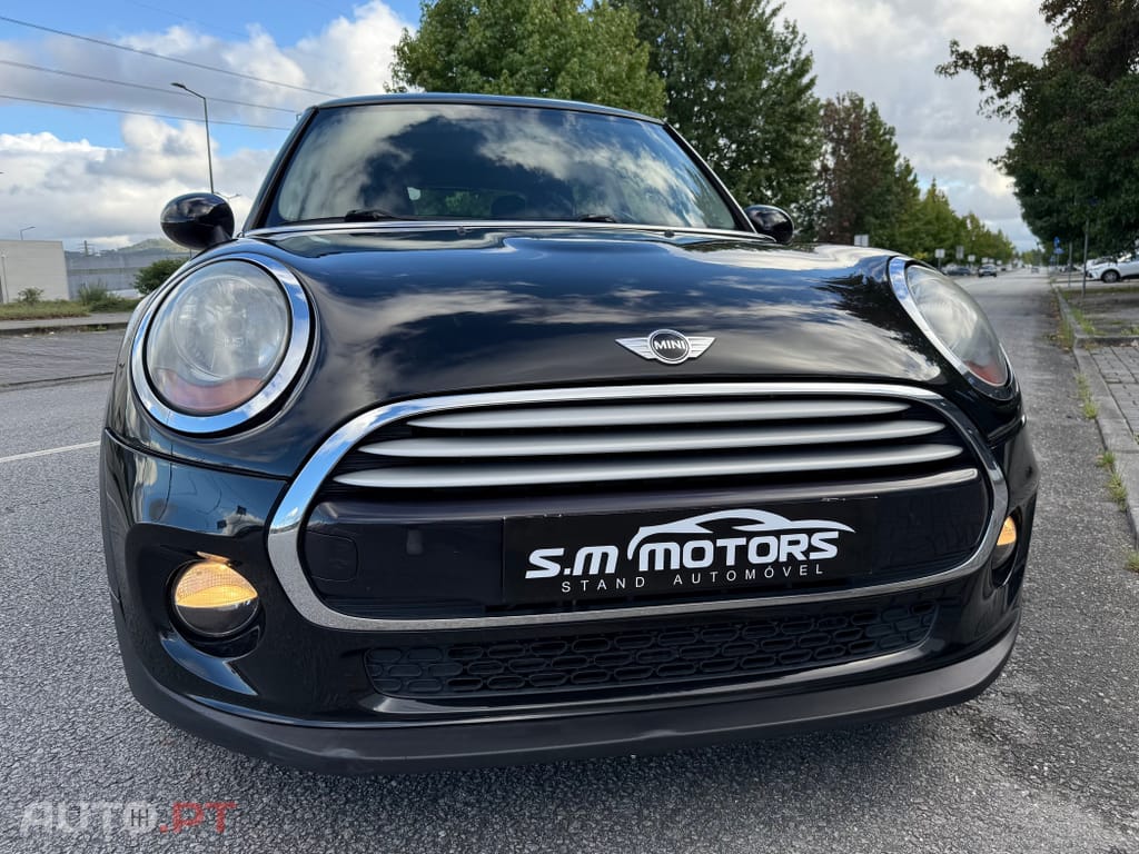 MINI Cooper Cooper D