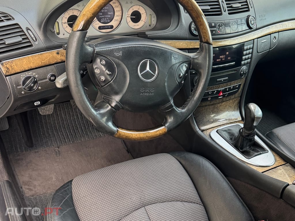 Mercedes-Benz E 220 CDi Avantgarde