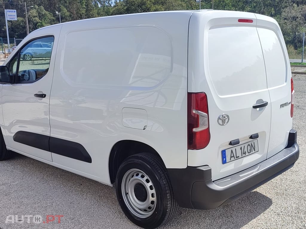 Toyota Proace City 1.5D L1 Active
