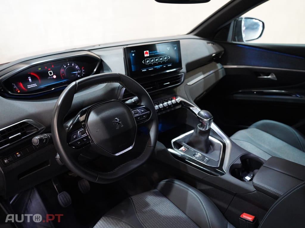 Peugeot 3008 1.2 PureTech Allure Pack
