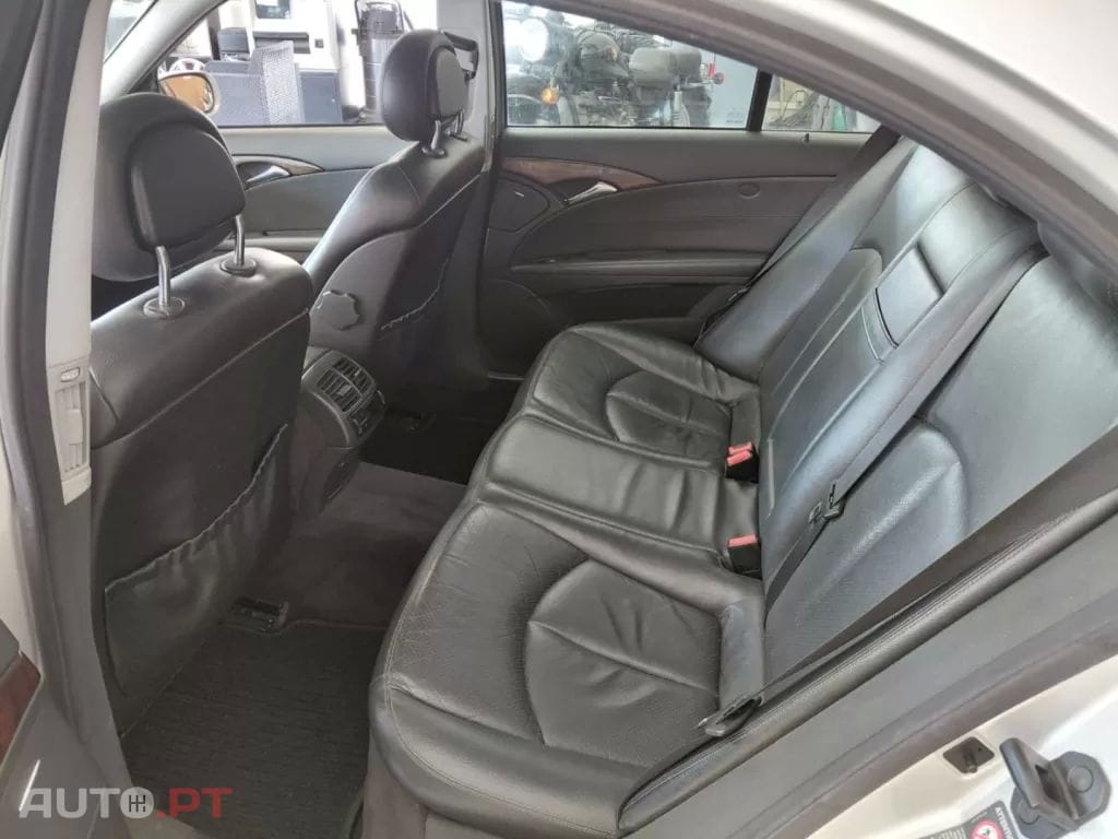 Mercedes-Benz E 220 CDI Elegance