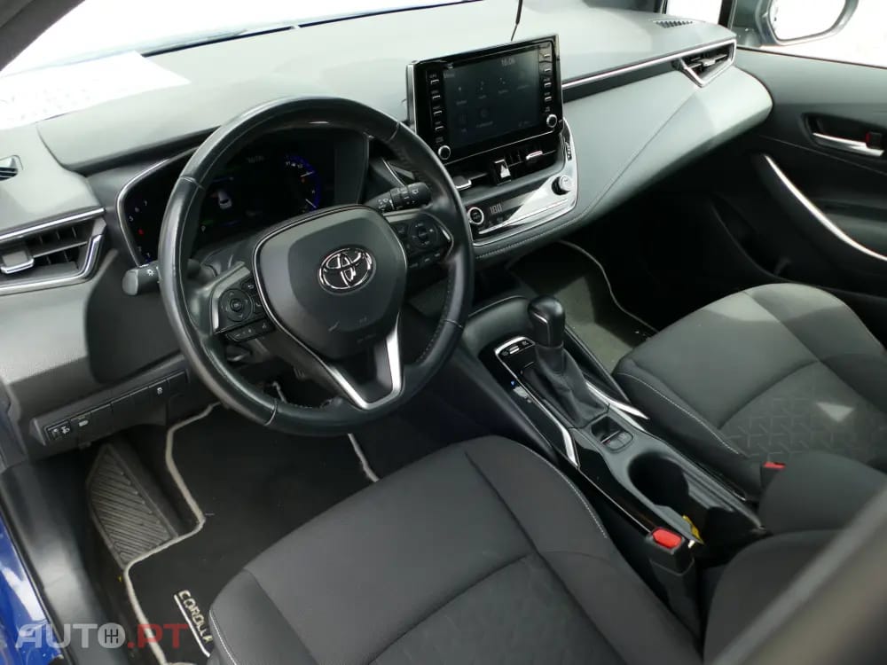 Toyota Corolla 1.8 Hybrid Active