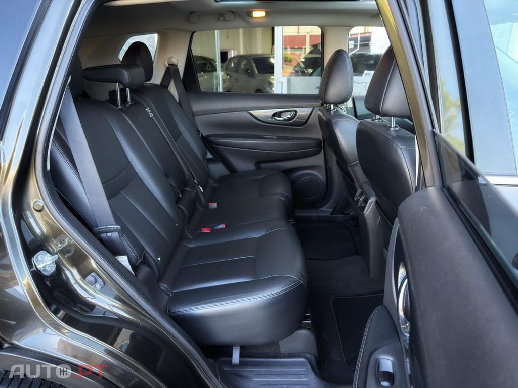 Nissan X-Trail 1.6 dCi Tekna Xtronic