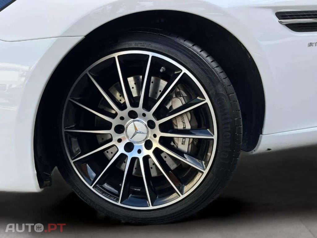 Mercedes-Benz SLC V6