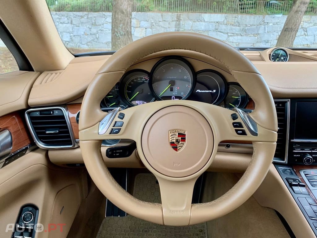 Porsche Panamera S E-HIBRID