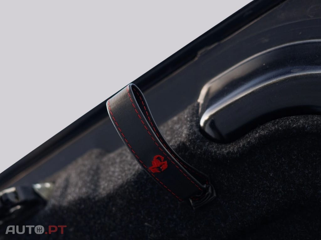 Abarth 595 1.4 T-Jet Competizione MTA