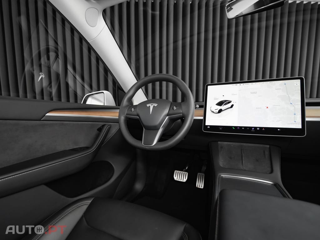 Tesla Model Y Performance Tração Integral