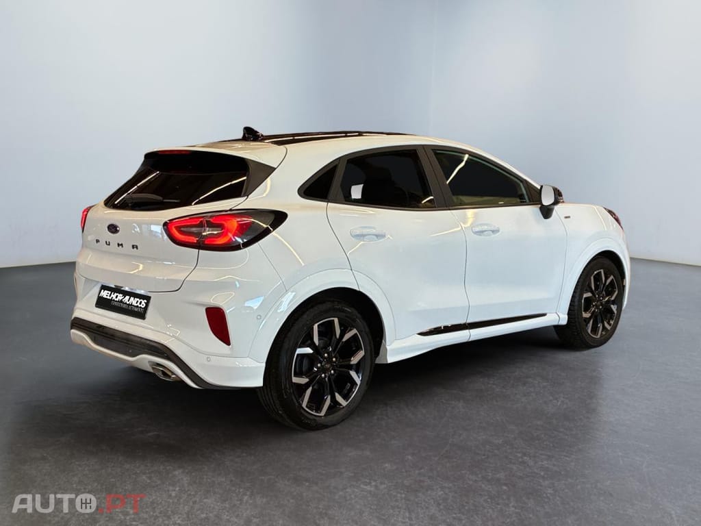 Ford Puma 1.0 Flexifuel mHEV ST-Line x