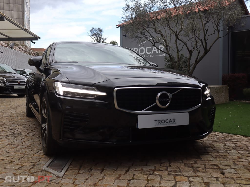Volvo S60 2.0 T8 PHEV R-Design AWD