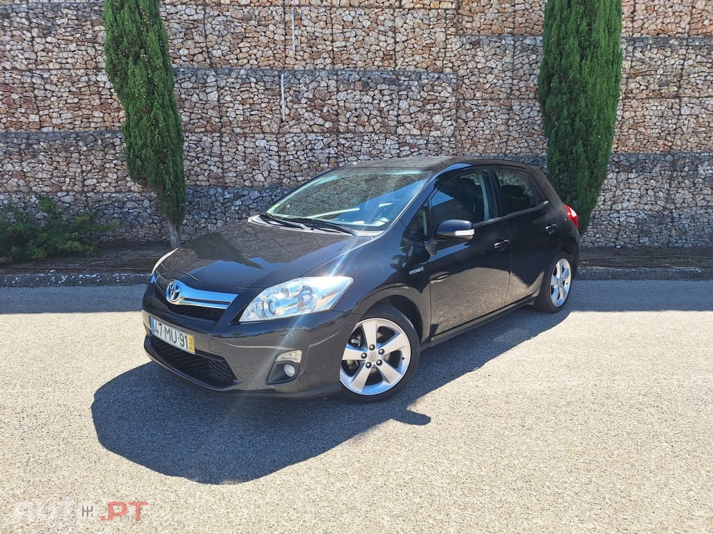 Toyota Auris 1.8 HSD P.Te.+JLL17
