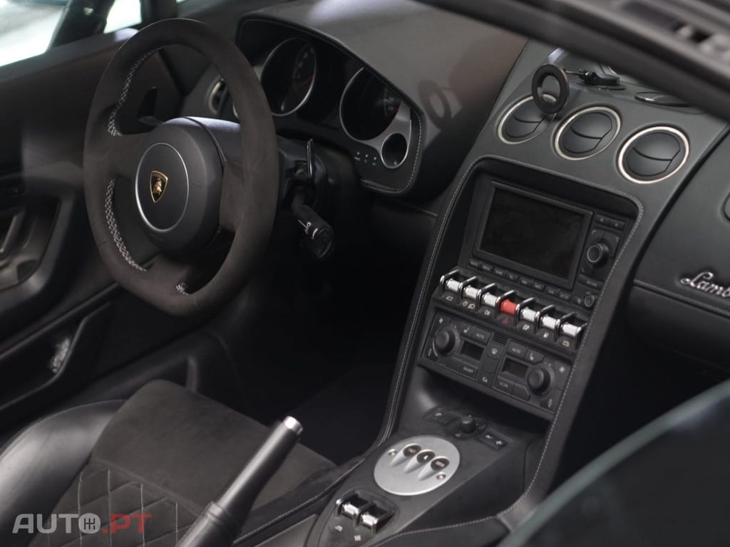 Lamborghini Gallardo LP560-4 Spyder E-Gear