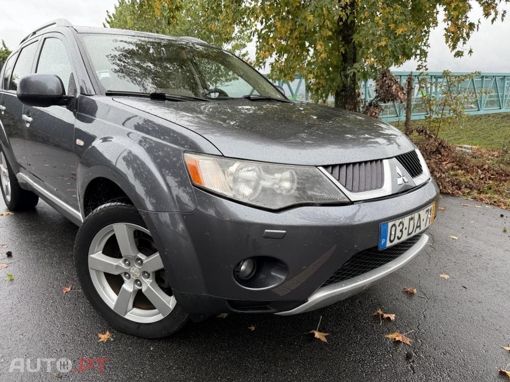 Mitsubishi Outlander 2.0 DI-D Intense 4WD