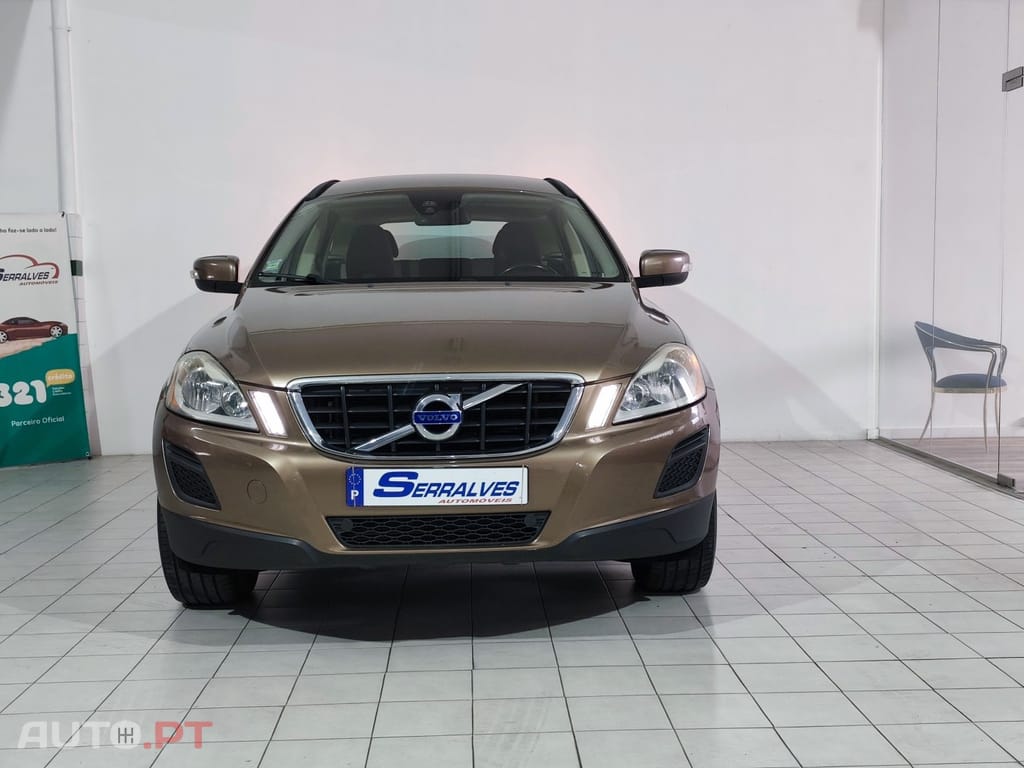 Volvo XC60 2.0 D4 DRIVe Momentum