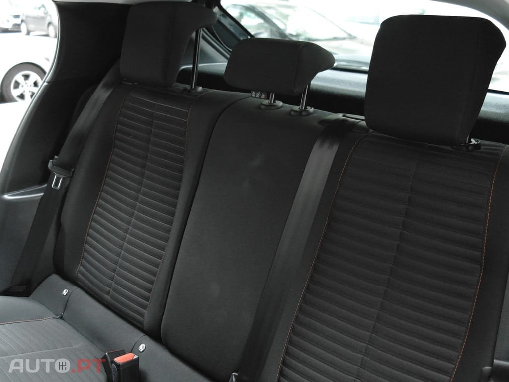 Peugeot 208 1.2 PureTech Active