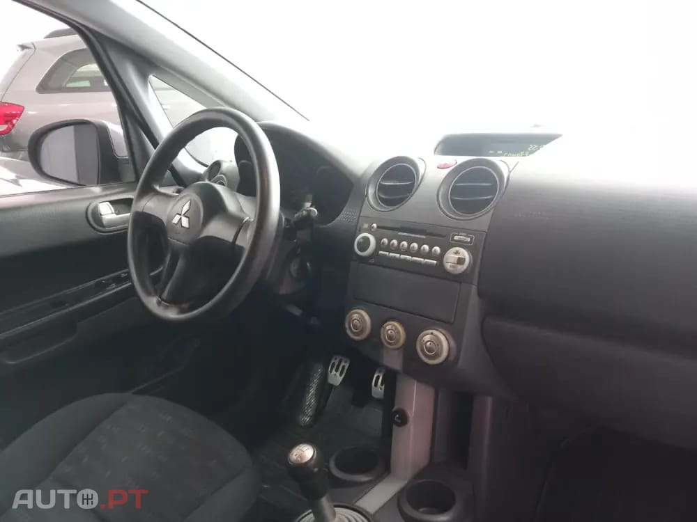 Mitsubishi Colt 1.1 Base